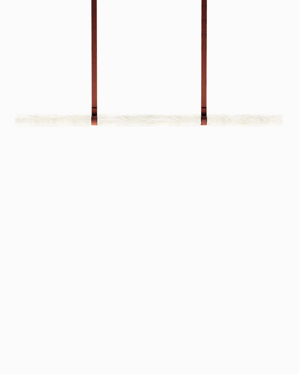 Moderne Pendelleuchte 'Equinox' mit weißem Leuchtkörper und braunen Halterungen.