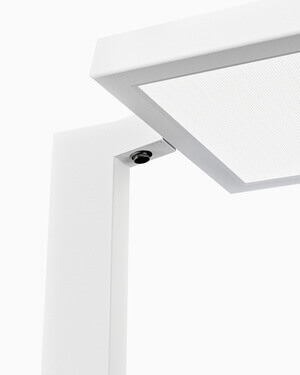 Detailaufnahme der Lampenmodelle 'Bob' von Belux mit weißem Rahmen.