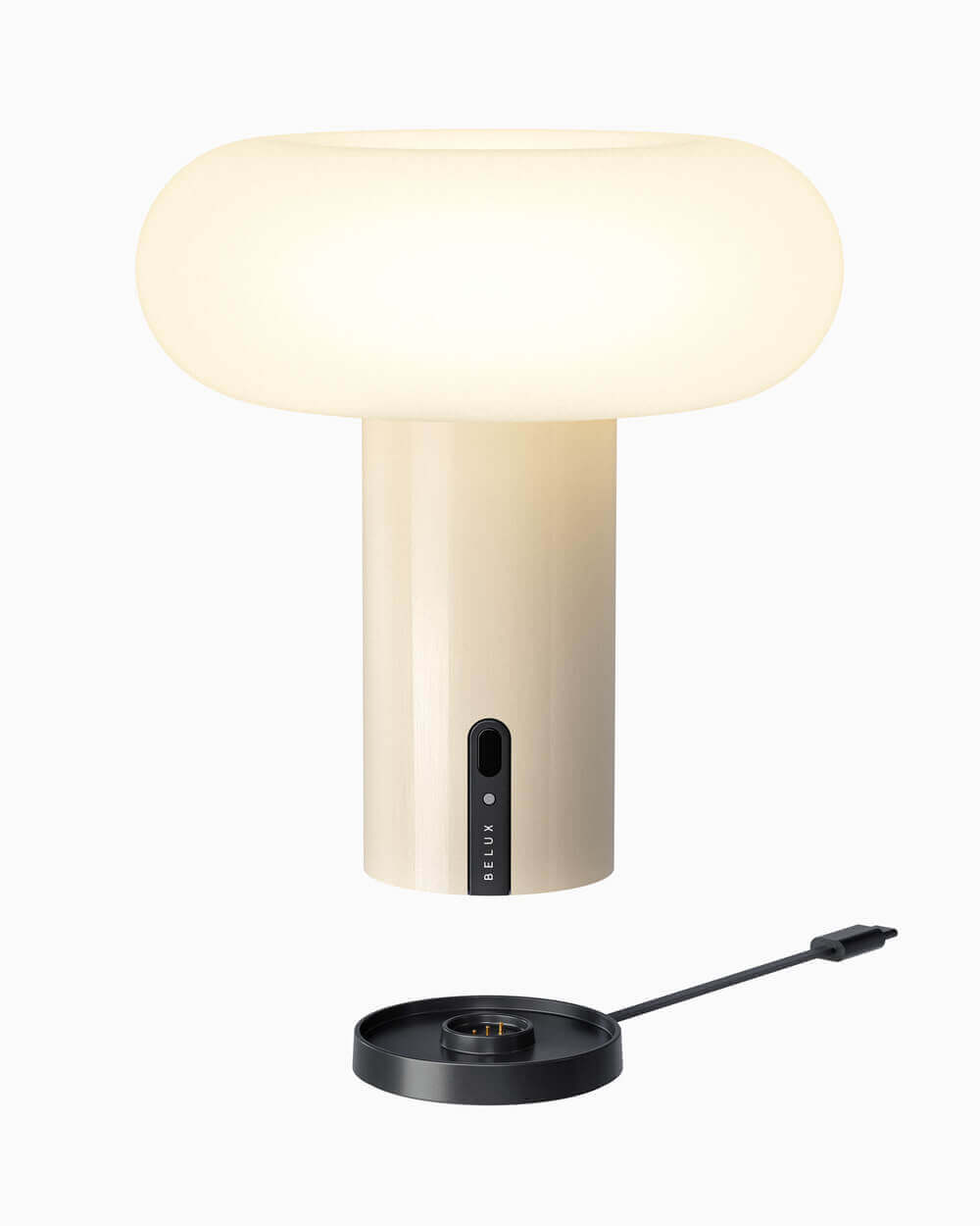 Oto Portable Lampe von Belux, mit sanftem, rundem Licht und modernem Design.