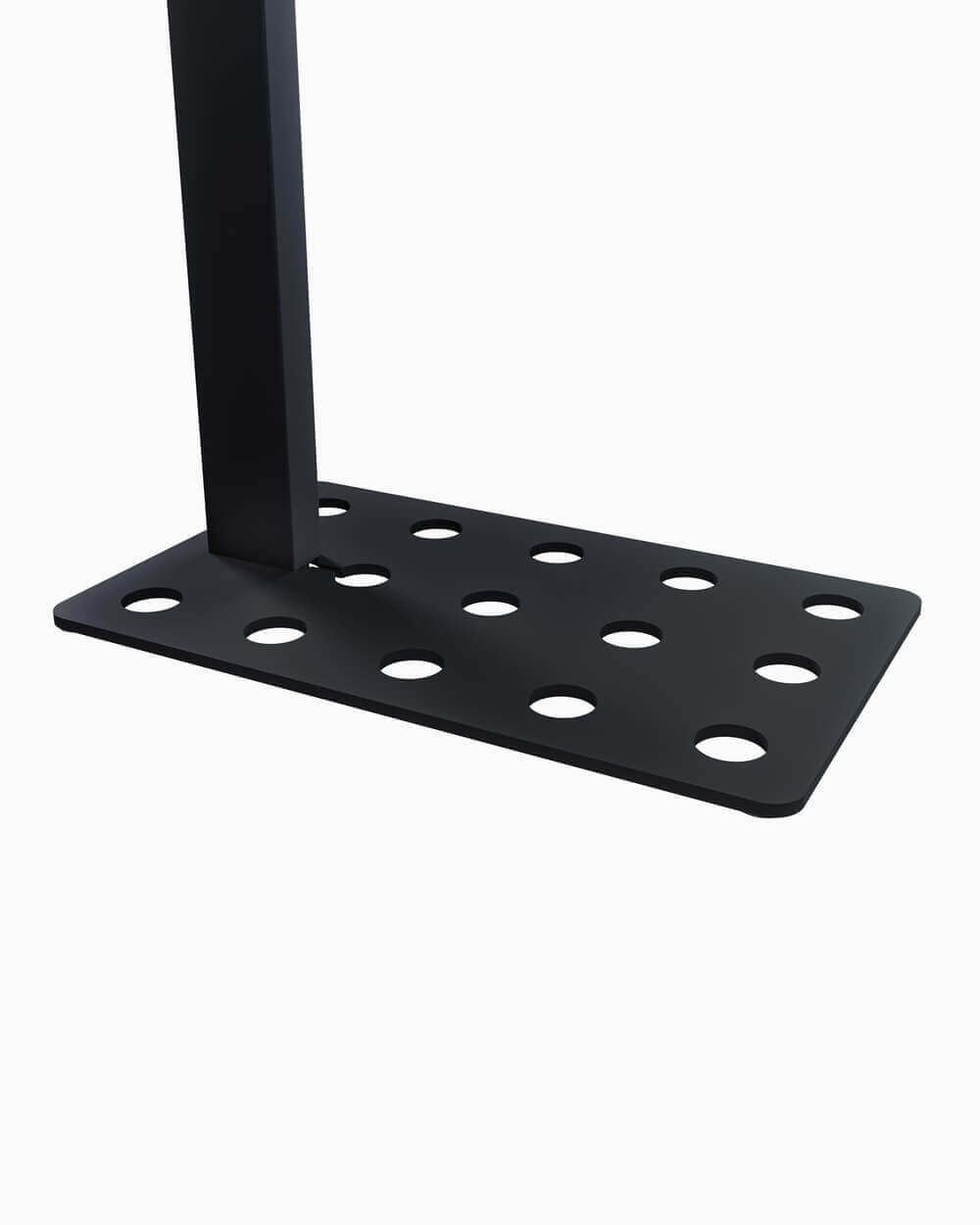 Detailaufnahme der Basis einer schwarzen Stehleuchte Mono von Belux.