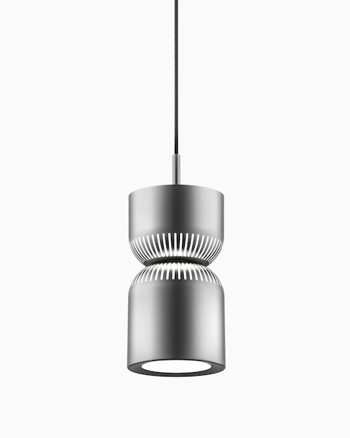 Pendelleuchte Moiré von Belux, Design Karel Matějka, in elegantem Silber.